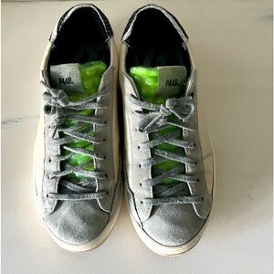 Size 39 P448 sneakers